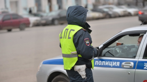 В Берёзовском школьники угнали машину