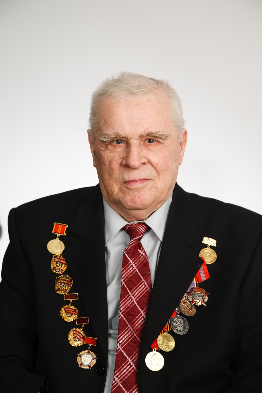 Виктор Егорович Земских