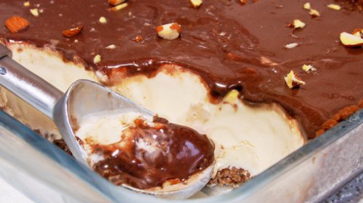 Шоколадный торт-мороженое
