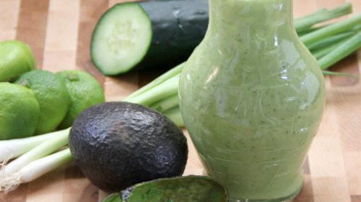 Сливочный соус для салатов с авокадо