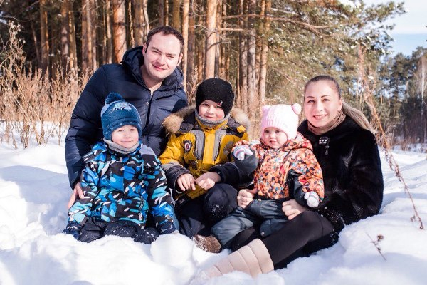 «Два сыночка и лапочка дочка»: так сама Юлия Шакирова с любовью говорит о своих детях