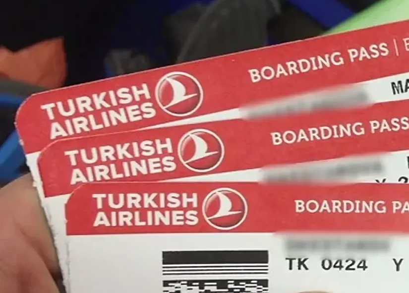 Можно билет в турцию. Билеты в Турцию. Билеты на самолет в Турцию. Билет в Турцию фото. Фото билета на самолет в Турцию.